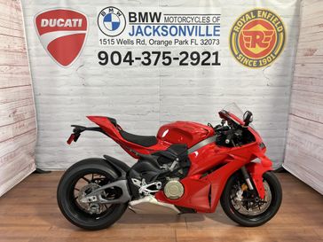 New 2025 Ducati PANIGALE V4 