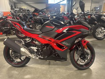 2025 Kawasaki NINJA 500 ABS 
