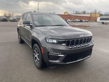 Used 2025 Jeep Grand Cherokee 
