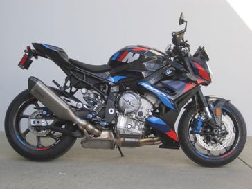 2024 BMW M 1000 R