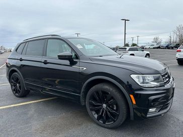 2021 Volkswagen Tiguan 2.0T SE R-Line Black