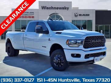 2024 RAM 3500 Big Horn Crew Cab 4x4 8' Box