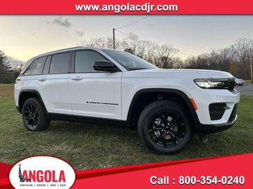 2025 Jeep Grand Cherokee Altitude X 4x4