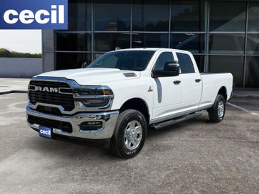 New 2026 RAM 2500 Tradesman Crew Cab 4x4 8' Box
