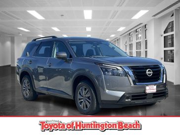 Used 2025 Nissan Pathfinder SV