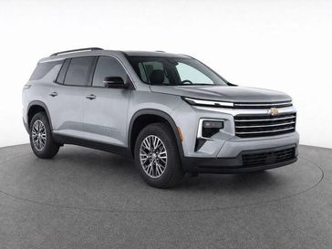 Used 2026 Chevrolet Traverse LT