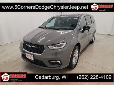 2025 Chrysler Pacifica Select Awd