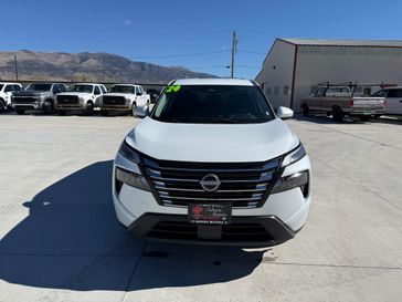 Used 2024 Nissan Rogue SV