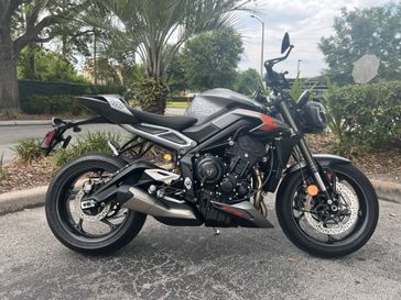 2024 Triumph Street Triple 765