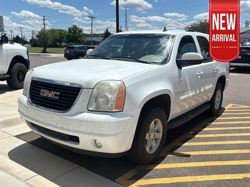 2009 GMC Yukon SLE w/3SA