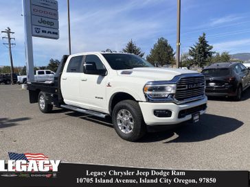 2024 RAM 3500 Laramie Crew Cab Chassis 4x4 60' Ca