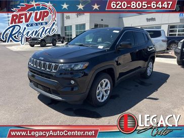 2024 Jeep Compass Latitude 4x4 in a Diamond Black Crystal Pearl Coat exterior color and Blackinterior. Legacy Auto Center 620-315-9264 legacyautocenter.net 