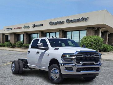 New 2026 RAM 3500 Tradesman Crew Cab Chassis 4x4 60' Ca