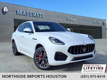 New 2025 Maserati Grecale 