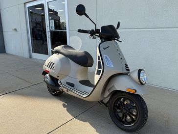 2027 Vespa GTV 310