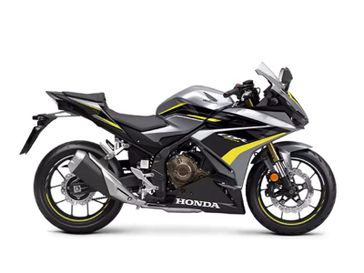 2023 Honda CBR500R in a Sword Silver Met exterior color. Greater Boston Motorsports 781-583-1799 pixelmotiondemo.com 