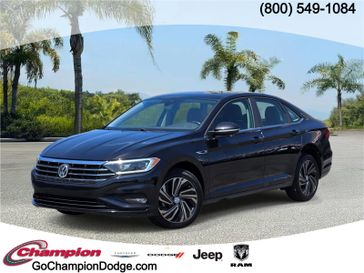 Used 2019 Volkswagen Jetta SEL Premium Auto w/SULEV *Ltd Avail*