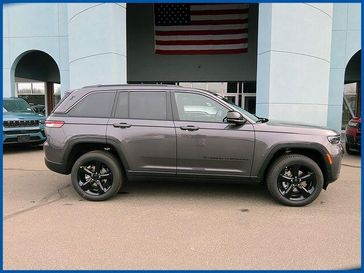 New 2026 Jeep Grand Cherokee Limited
