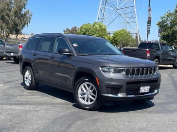 Used 2021 Jeep Grand Cherokee L Laredo 4x2