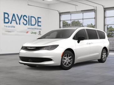 2025 Chrysler Voyager Lx