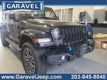 2022 Jeep Wrangler Unlimited Sahara High Altitude 4xe