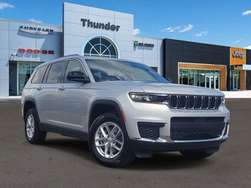 New 2026 Jeep Grand Cherokee L Laredo 4x2
