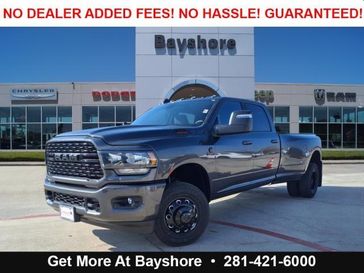 2024 RAM 3500 Lone Star Crew Cab 4x4 8' Box