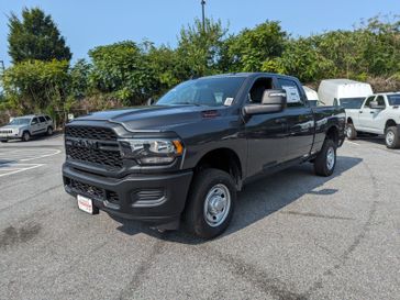 2024 RAM 2500 Tradesman 4x4 Crew Cab