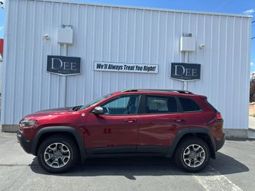 Used 2021 Jeep Cherokee Trailhawk