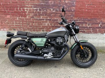 2021 MOTO GUZZI V9 BOBBER CENTENARIO