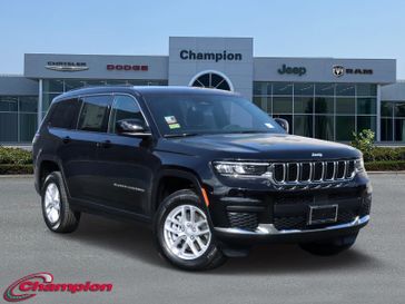 2025 Jeep Grand Cherokee L Laredo 4x2