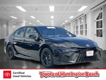 Used 2025 Toyota Camry SE
