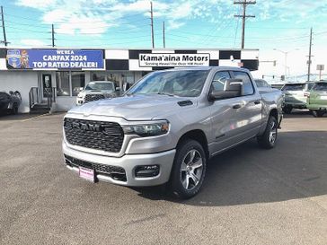 New 2025 RAM 1500 Tradesman Crew Cab 4x4 5'7' Box