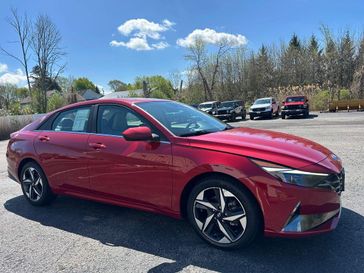 Used 2023 Hyundai Elantra Limited