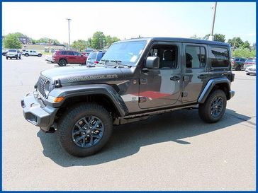 New 2026 Jeep Wrangler 4-DOOR 85TH ANNIVERSARY EDITION
