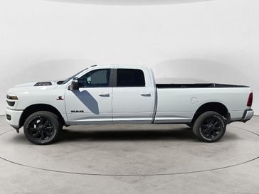 New 2025 RAM 2500 Laramie Crew Cab 4x4 8' Box