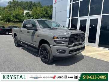 New 2026 RAM 3500 Big Horn Crew Cab 4x4 6'4' Box