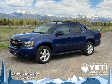 Used 2013 Chevrolet Black Diamond Avalanche LT