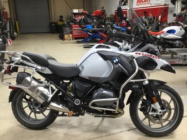 2017 BMW R1200GSA 