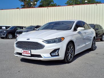 Used 2019 Ford Fusion Hybrid Titanium