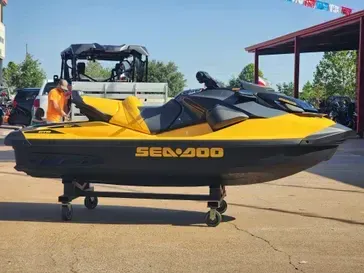 2023 SEADOO GTR 230 AUD IBR 