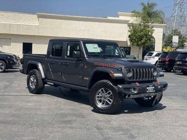 New 2026 Jeep Gladiator Mojave 4x4