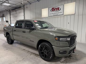 New 2026 RAM 1500 Laramie Crew Cab 4x4 5'7' Box