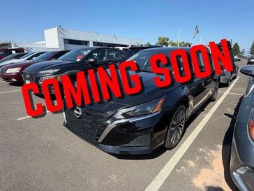 Used 2025 Nissan Altima 2.5 SV