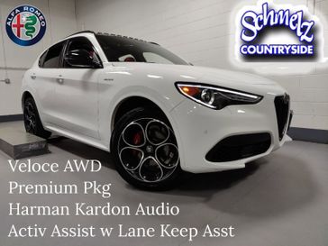 2023 Alfa Romeo Stelvio Veloce AWD w/Premium & Activ Asst