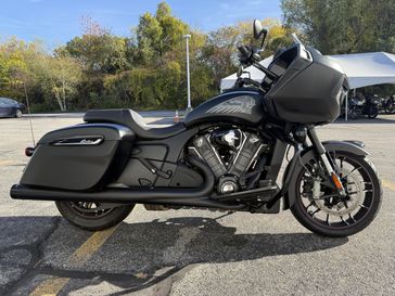 2023 INDIAN MOTORCYCLE Indian Challenger Dark Horse Horse