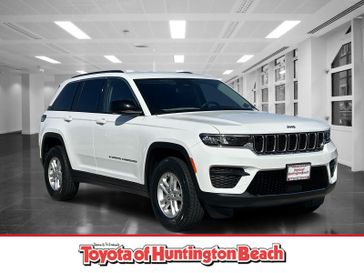 Used 2023 Jeep Grand Cherokee Laredo