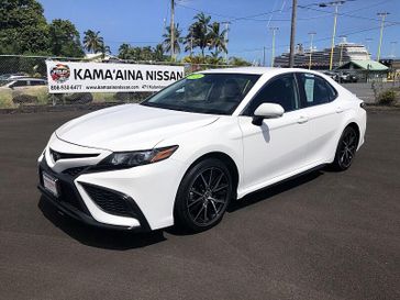 2024 Toyota Camry SE Auto