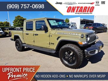 New 2025 Jeep Gladiator High Tide