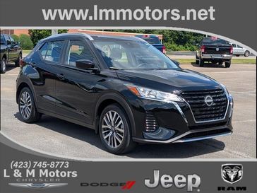 Used 2023 Nissan Kicks SV